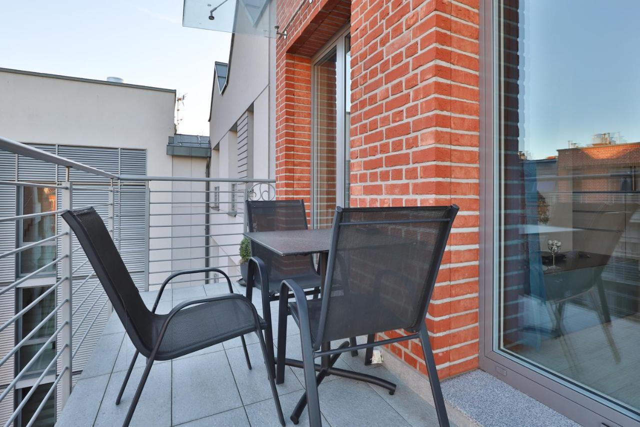 Platinum Tartaczna Apartments By Noclegi Renters Gdansk Exterior foto